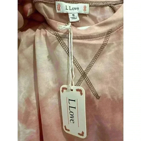 L Love mauve tie dyed slashed sleeve top, Size Small, NWT - Picture 5 of 5